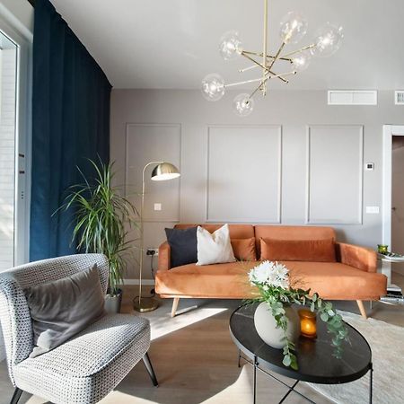Brand New Apartment With Gym&Rooftop Pool. Марбеля Екстериор снимка