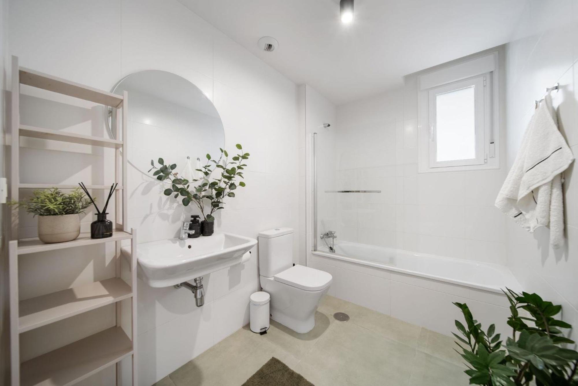 Brand New Apartment With Gym&Rooftop Pool. Марбеля Екстериор снимка